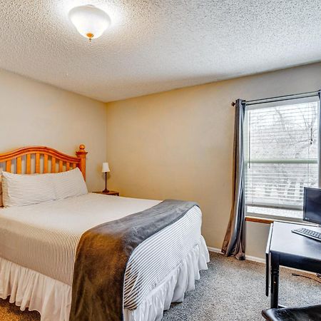 Manitou Springs Escape With Aandc And Private Deck! Lejlighed Eksteriør billede